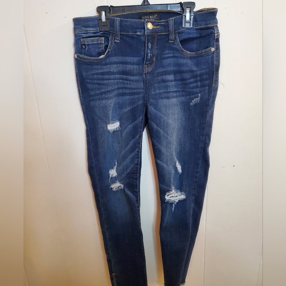 Judy Blue Jeans Skinny Fit Size 7/28 Distressed With Slits And Frayed Bottom